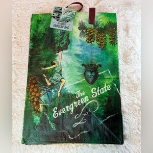Trader Joe’s WASHINGTON bag COLLECTIBLE- Limited Edition: NWT